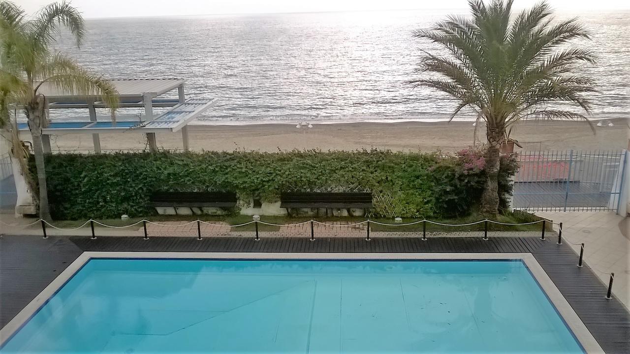Hotel Miramare Savona Exterior photo